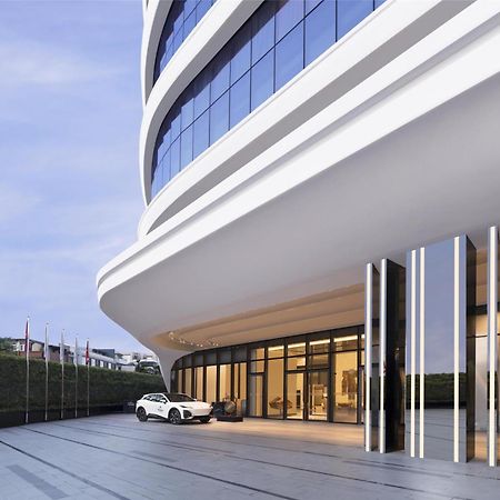 Hilton Kathmandu Hotel Екстериор снимка
