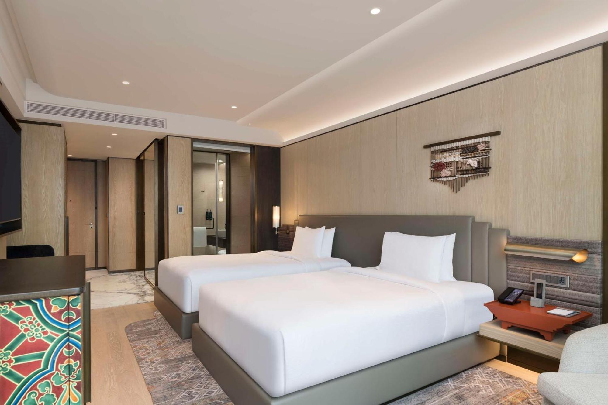 Hilton Kathmandu Hotel Екстериор снимка