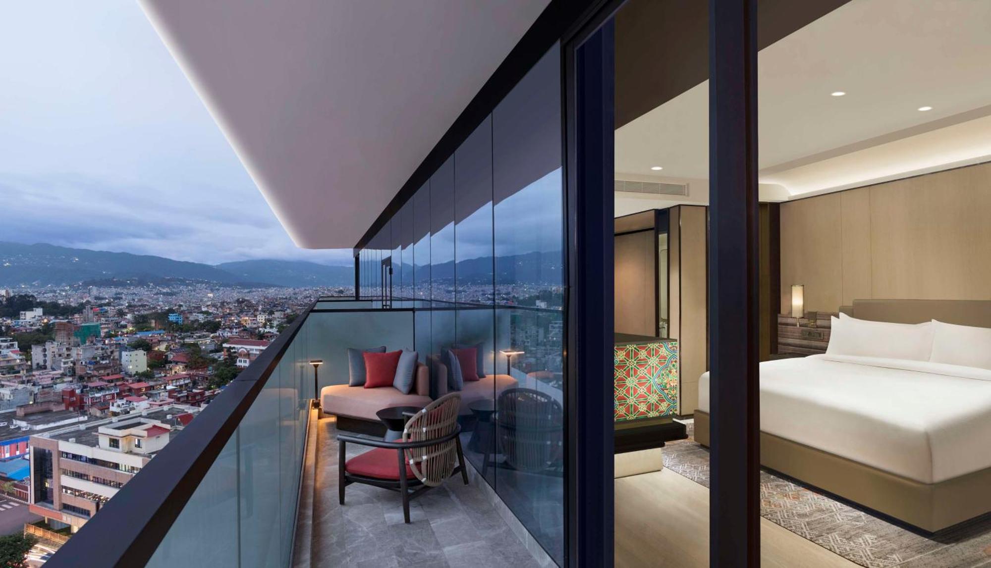 Hilton Kathmandu Hotel Екстериор снимка