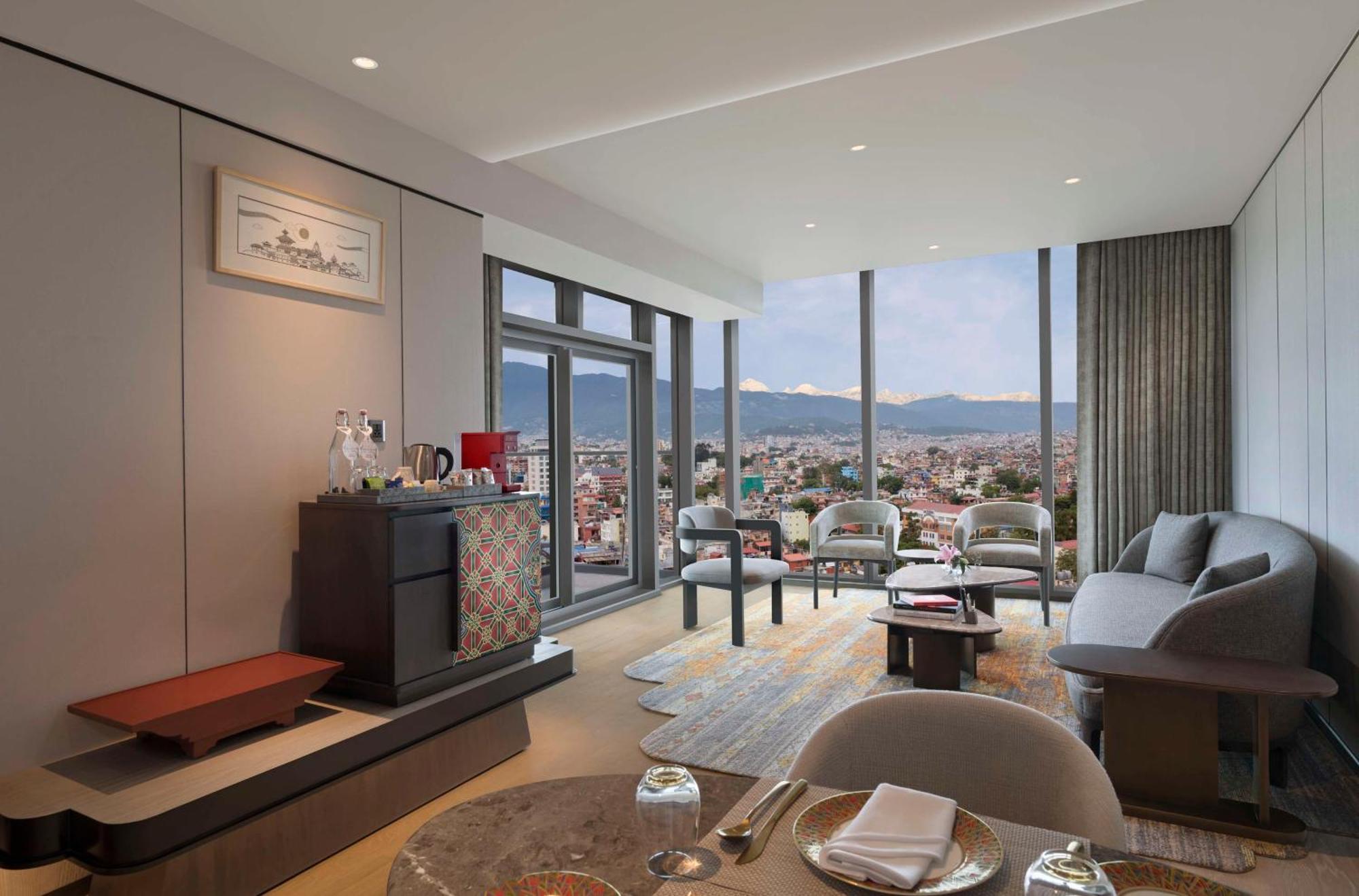 Hilton Kathmandu Hotel Екстериор снимка