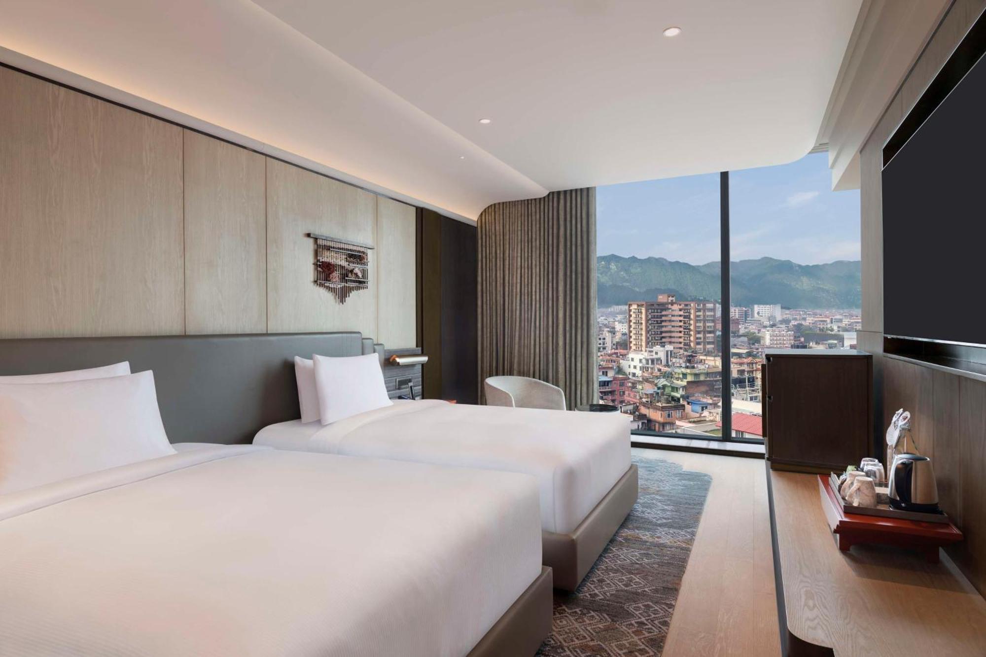 Hilton Kathmandu Hotel Екстериор снимка