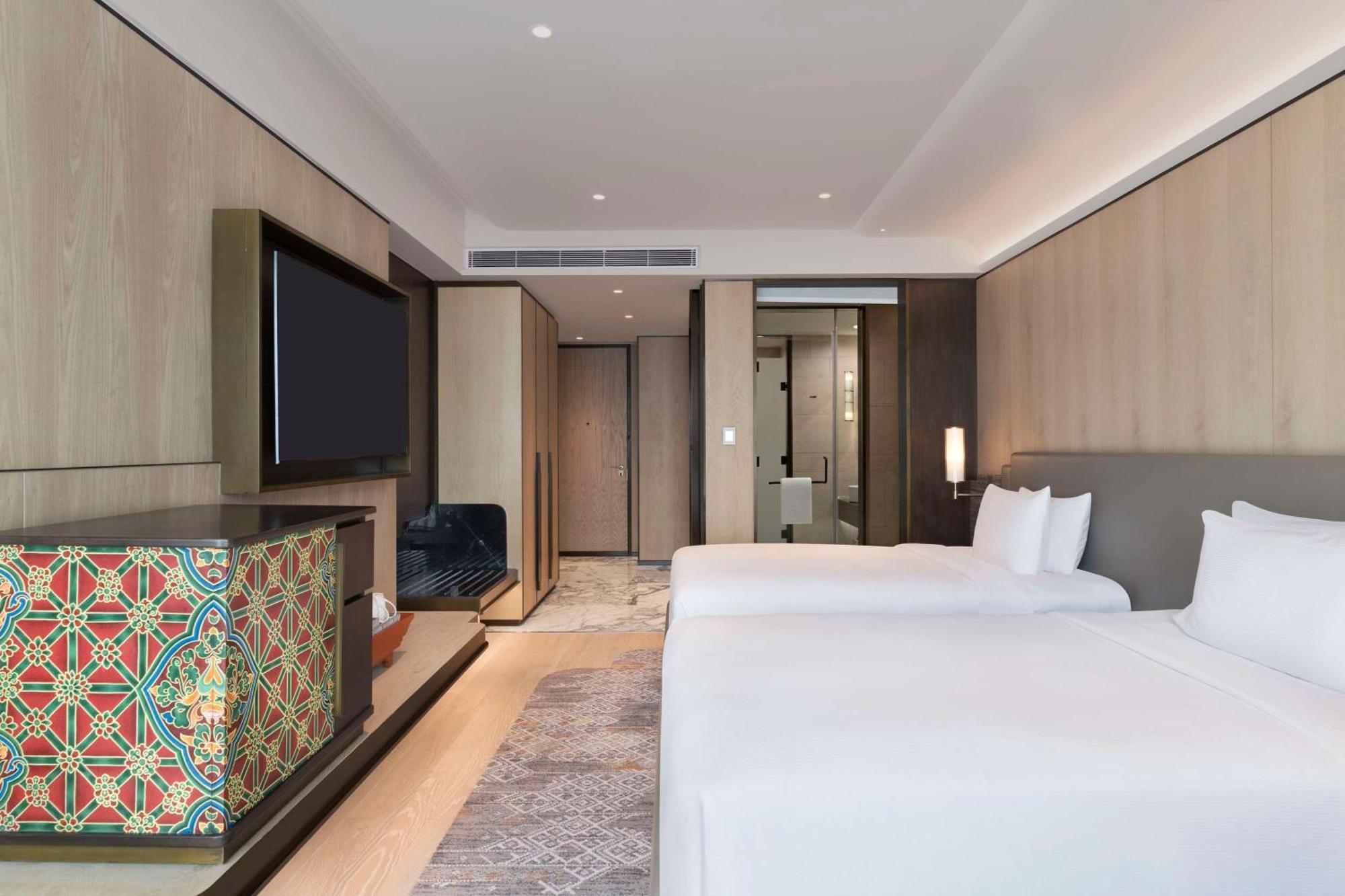 Hilton Kathmandu Hotel Екстериор снимка