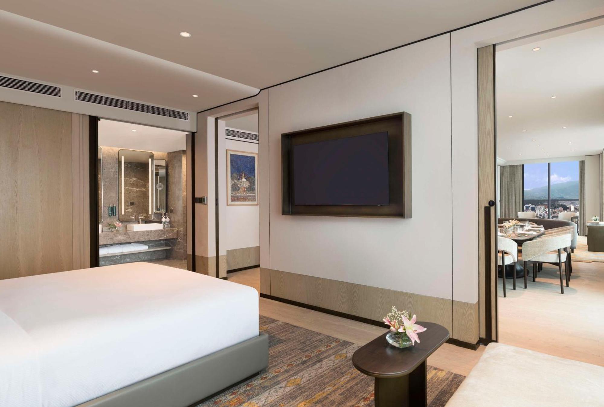 Hilton Kathmandu Hotel Екстериор снимка