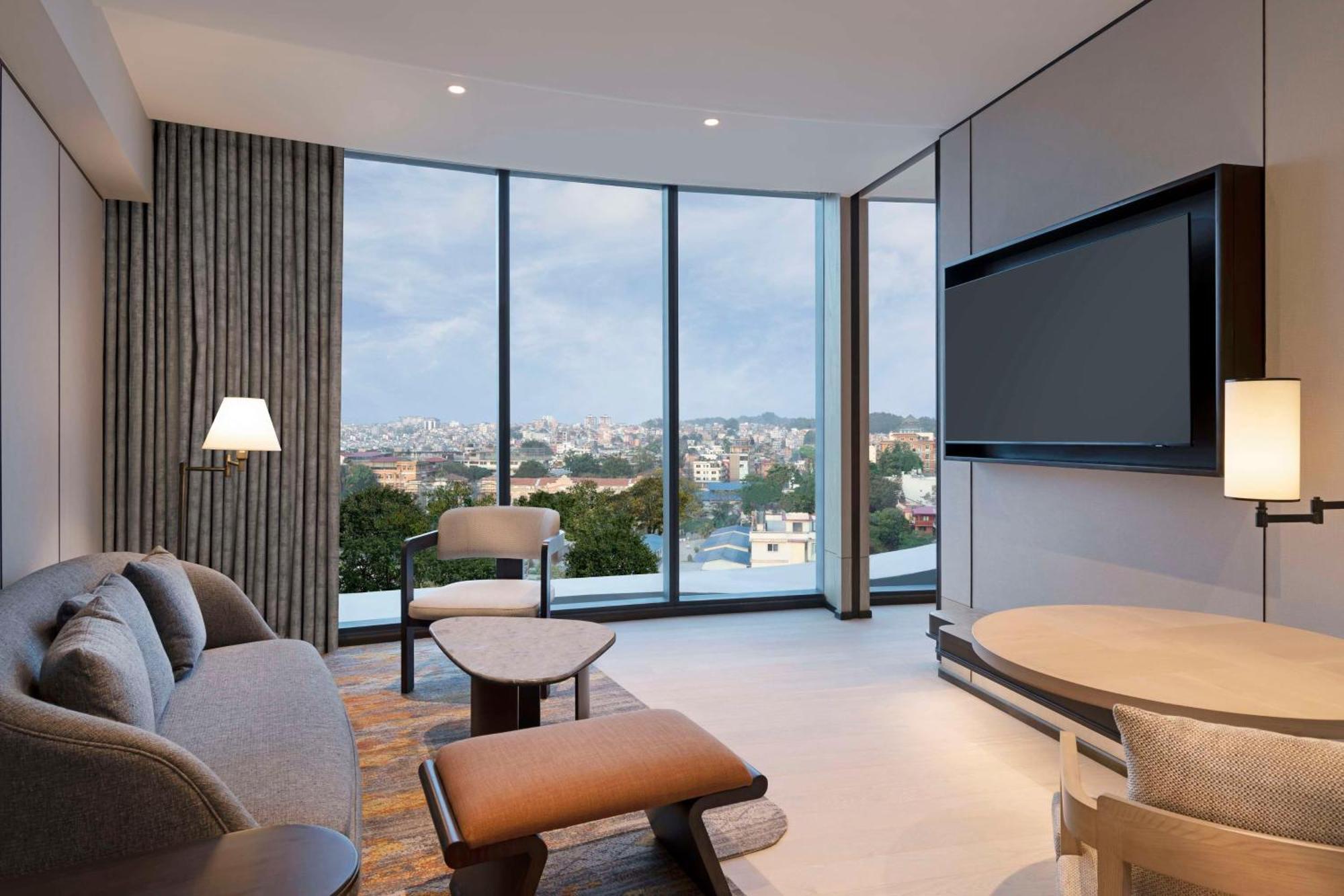Hilton Kathmandu Hotel Екстериор снимка
