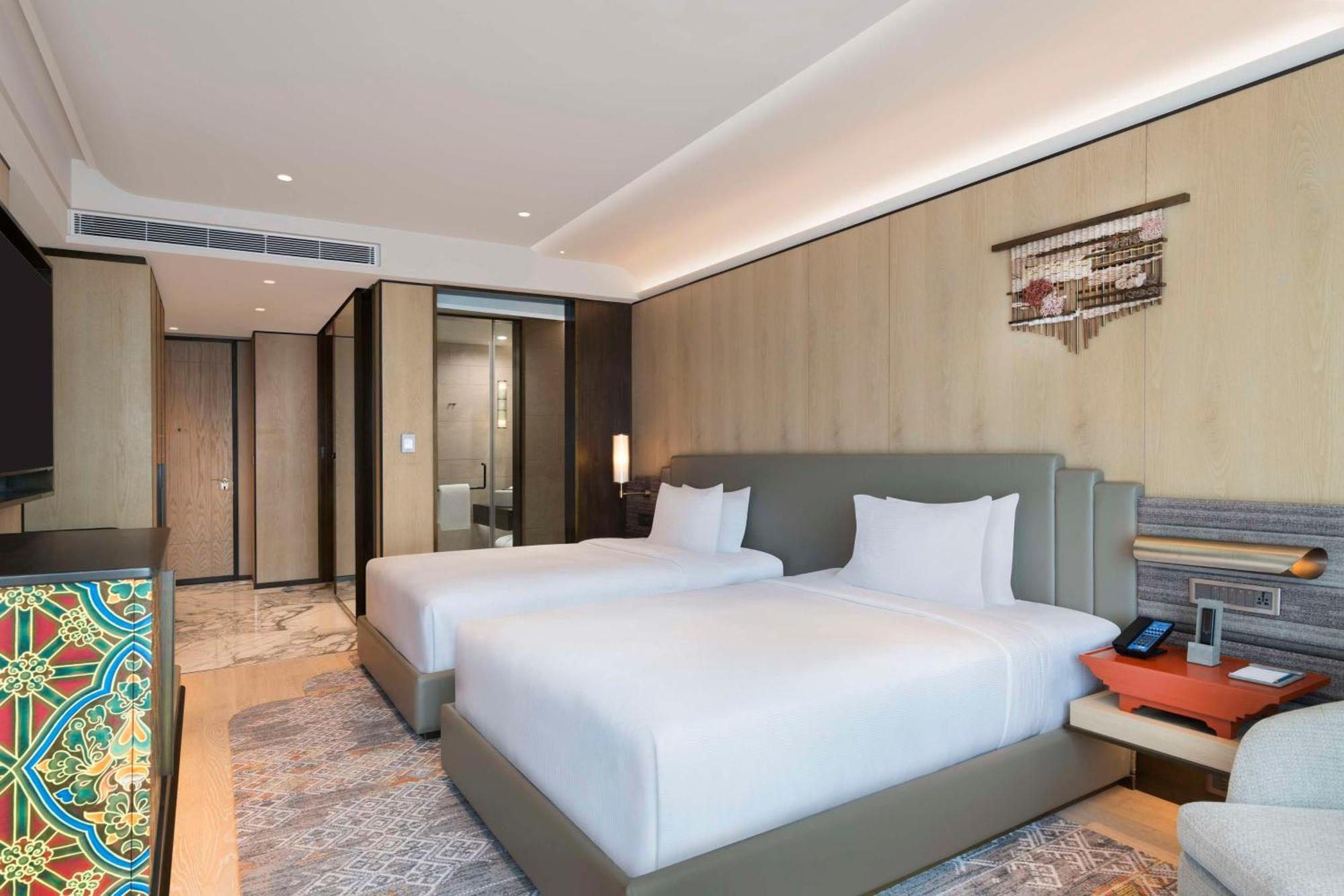 Hilton Kathmandu Hotel Екстериор снимка