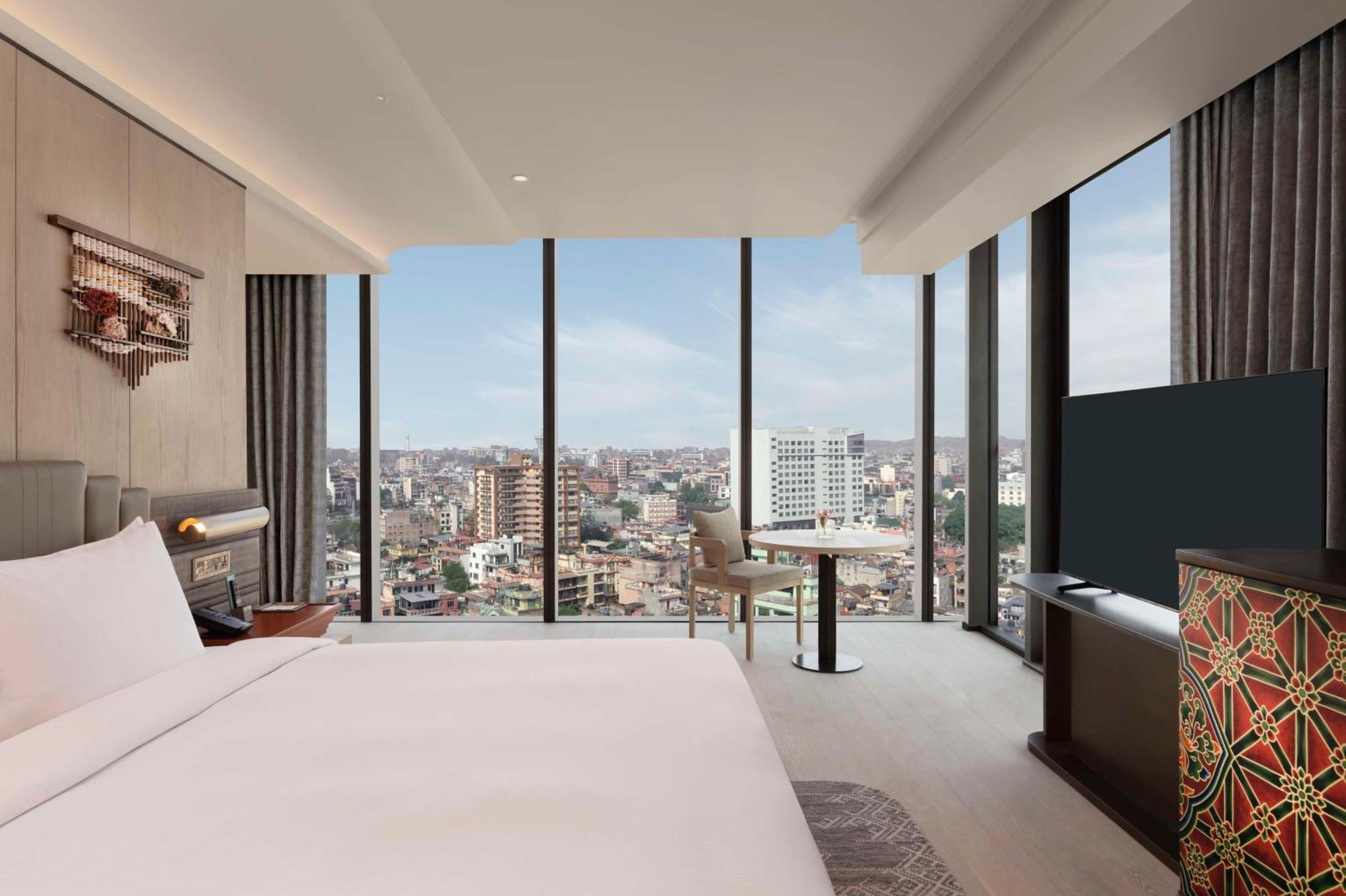 Hilton Kathmandu Hotel Екстериор снимка
